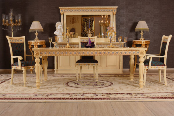 Bianca Classic Dining Room Set