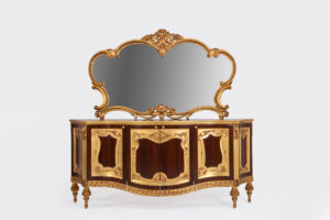 Begonya Classic Dining Room Set