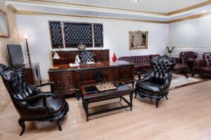 Pera Classic Executive Office Set