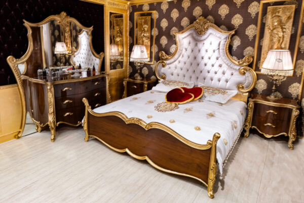 Floransa Classic Bedroom Set