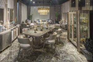 Odrina Classic Dining Room Set